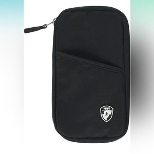 COPY - NWT Heys Travel Passport wallet & Cover Black